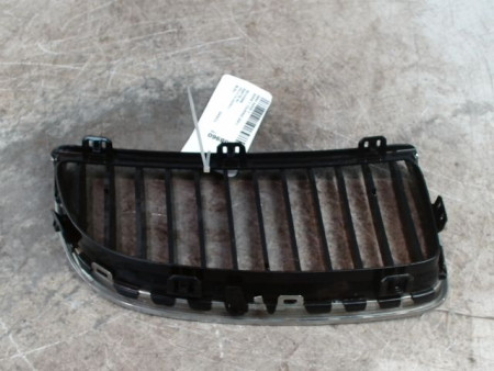 GRILLE CALANDRE GAUCHE BMW SERIE 3 TOURING (E91)