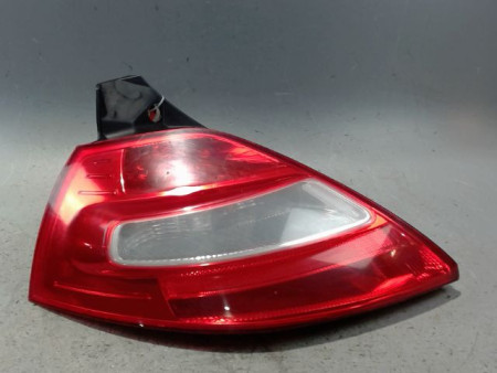 FEU ARRIERE GAUCHE  RENAULT MEGANE II PH2 2006-