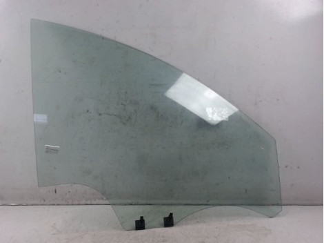 GLACE PORTE AVD DACIA SANDERO 2008-