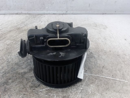 MOTEUR VENTILATEUR CHAUFFAGE RENAULT CLIO III 2010-