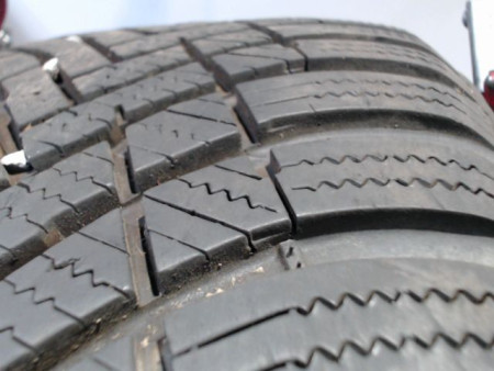 Pneu HANKOOK WINTER ICEPT RS 2 215 50 17 95 V