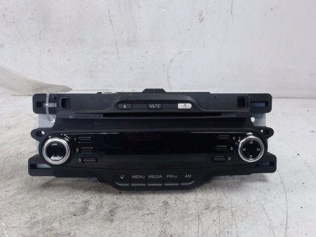 AUTORADIO ALFA ROMEO GUILIETTA 2010-