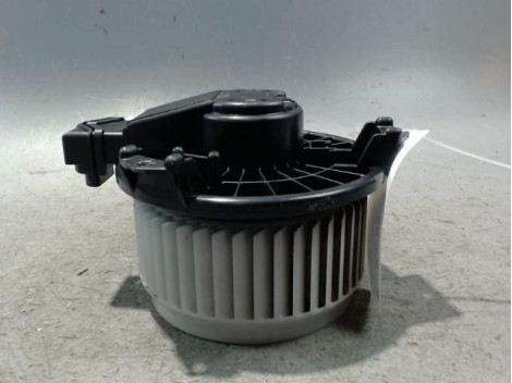 MOTEUR VENTILATEUR CHAUFFAGE TOYOTA VERSO-S