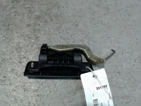 POIGNEE EXTERIEURE PORTE AVANT DROIT PEUGEOT 205 87-98