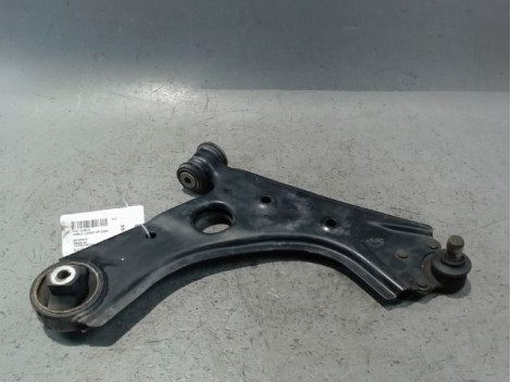 TRIANGLE INFERIEUR AVANT DROIT FIAT DOBLO CARGO 2006-