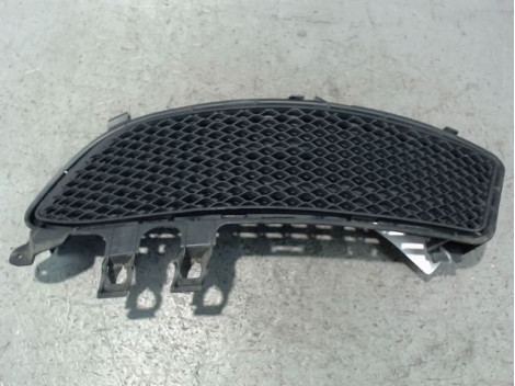 GRILLE VENTILATION PARE-CHOC AVD MERCEDES CLASSE A 2004-