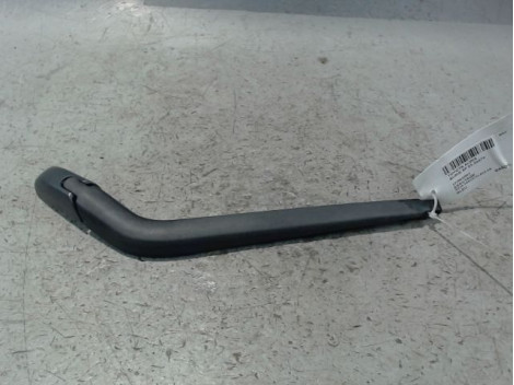 BRAS ESSUIE-GLACE ARRIERE TOYOTA AURIS 2007-