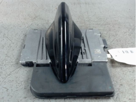 ANTENNE GPS PEUGEOT 308 2011-