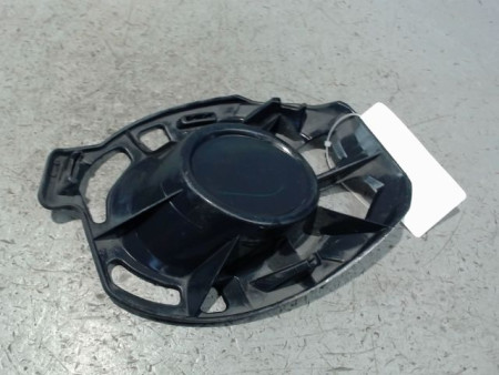 OBTURATEUR PHARE ADDITIONNEL PARE-CHOC AVG RENAULT CLIO III 2007-