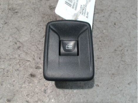 COMMANDE LEVE-GLACE PORTE AVD RENAULT KANGOO EXPRESS 2008-