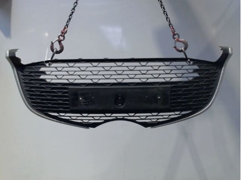 GRILLE PARE-CHOC AVANT TOYOTA YARIS II 2010-