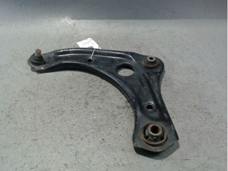 TRIANGLE INFERIEUR AVANT GAUCHE NISSAN MICRA 2009-