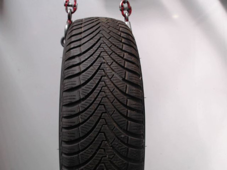 Pneu KUMHO SOLUS 4S HA32 185 65 15 88 H