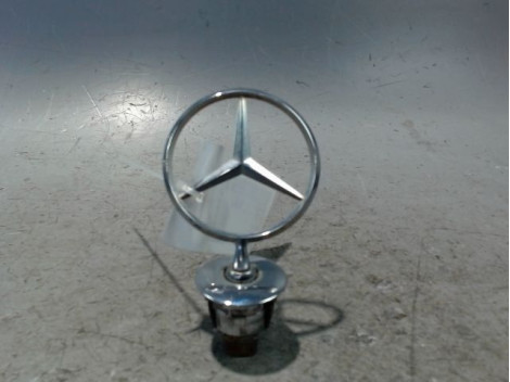 SIGLE CAPOT MERCEDES CLASSE C 2007-