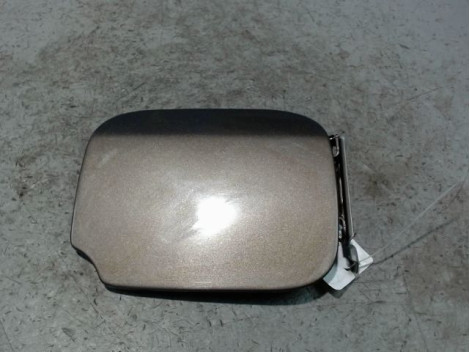 VOLET DE TRAPPE CARBURANT DACIA SANDERO 2008-