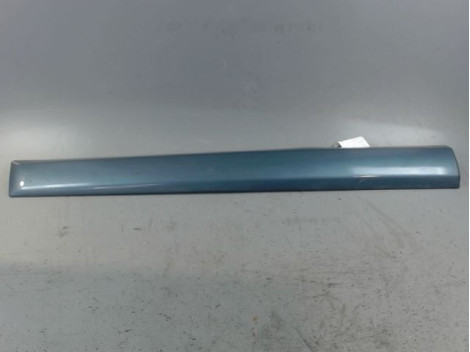 PROTECTION PORTE AVANT GAUCHE DACIA SANDERO 2008-