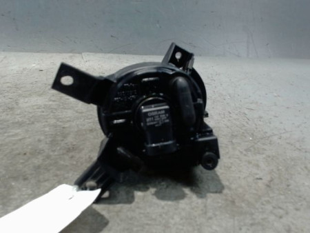 PHARE ANTIBROUILLARD AVANT GAUCHE AUDI A4 2004-