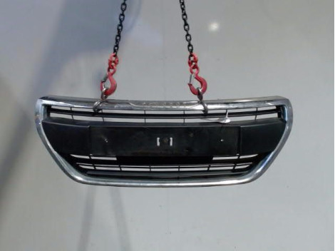 GRILLE PARE-CHOC AVANT PEUGEOT 208