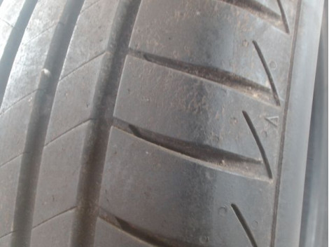 Pneu BRIDGESTONE TURANZA T005 215 55 16 93 V