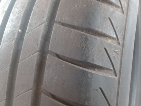 Pneu BRIDGESTONE TURANZA T005 215 55 16 93 V