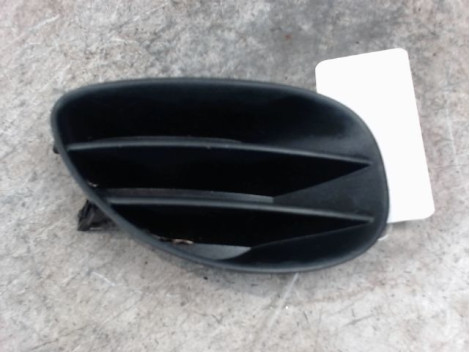 OBTURATEUR PHARE ADDITIONNEL PARE-CHOC AVD TOYOTA YARIS 2005-