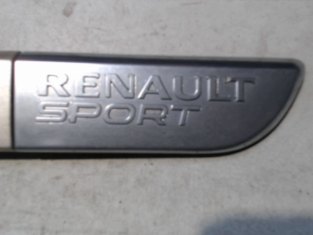 PROTECTION PORTE AVANT DROIT RENAULT MEGANE II PH2 2006-