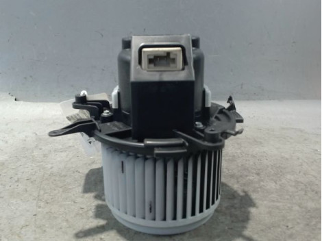 MOTEUR VENTILATEUR CHAUFFAGE PEUGEOT 3008 2009-