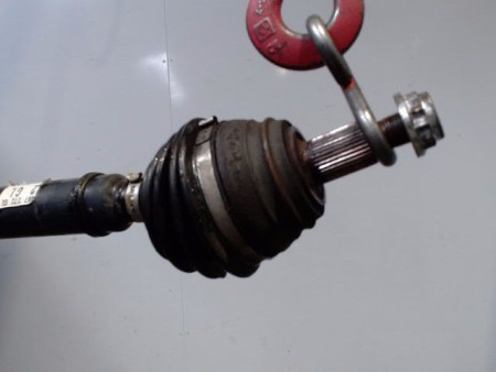 TRANSMISSION AVANT DROIT VOLKSWAGEN NEWBEETLE 2.3 V5