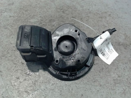 VOLET DE TRAPPE CARBURANT RENAULT SCENIC III 2009-