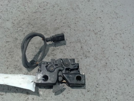 SERRURE CAPOT VOLKSWAGEN GOLF