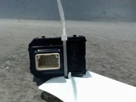COMMANDE RETROVISSEUR EXTERIEUR ELECTRIQUE MAZDA MAZDA 2
