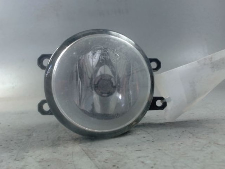 PHARE ANTIBROUILLARD AVANT GAUCHE TOYOTA VERSO