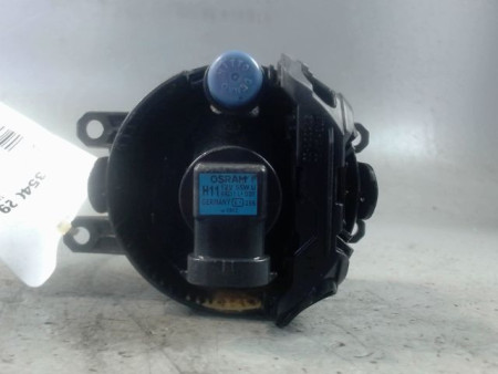 PHARE ANTIBROUILLARD AVANT GAUCHE TOYOTA VERSO