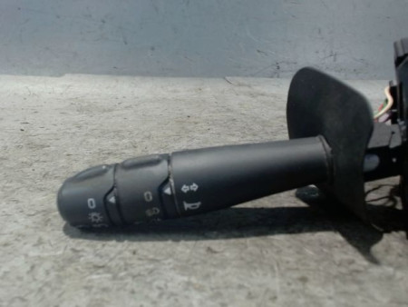 COMMANDE CLIGNOTANT DACIA LOGAN MCV 2007-