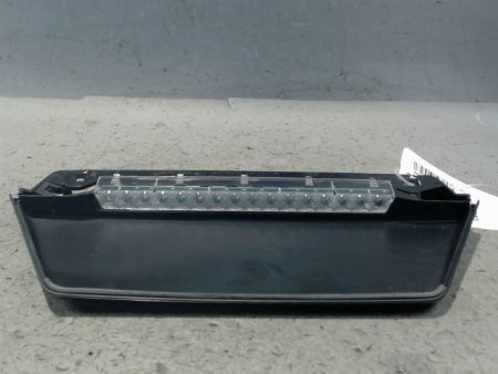 FEUX STOP SUPPLEMENTAIRE RENAULT LAGUNA III 2009-