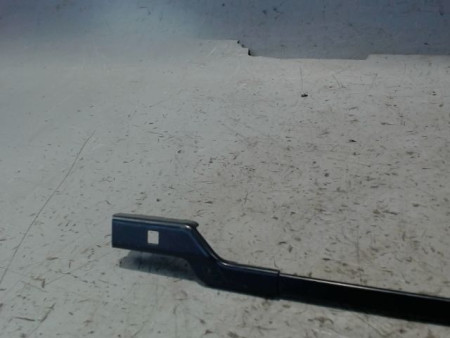 BRAS ESSUIE-GLACE AVANT DROIT RENAULT TRAFIC