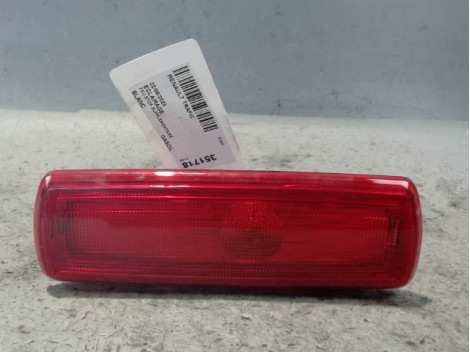 FEUX STOP SUPPLEMENTAIRE RENAULT TRAFIC