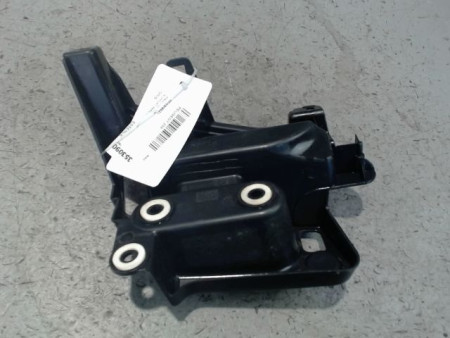 SUPPORT PARE-CHOC ARD PEUGEOT 208