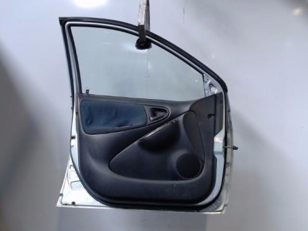 PORTE AVANT GAUCHE TOYOTA YARIS 2003-
