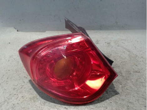 FEU ARRIERE GAUCHE  ALFA ROMEO GUILIETTA 2010-