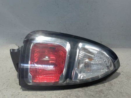 FEU ARRIERE GAUCHE  CITROEN C3 PICASSO 2008-