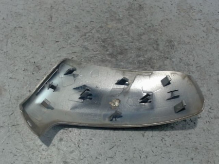 CARENAGE RETROVISEUR EXTERIEUR DROIT CITROEN C3 PICASSO 2008-