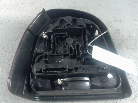 FEU ARRIERE DROIT VOLKSWAGEN GOLF III 92-97