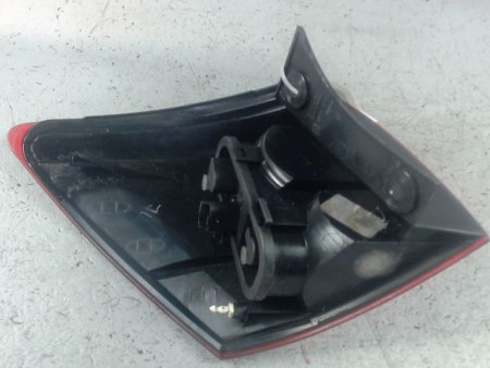 FEU ARRIERE DROIT NISSAN QHASQAI 2007-