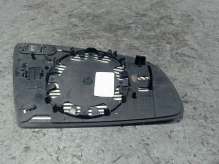 GLACE RETROVISEUR EXT G AUDI A4 AVANT 04-08