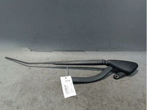 BRAS ESSUIE-GLACE AVANT DROIT RENAULT SCENIC II PH2 2006-
