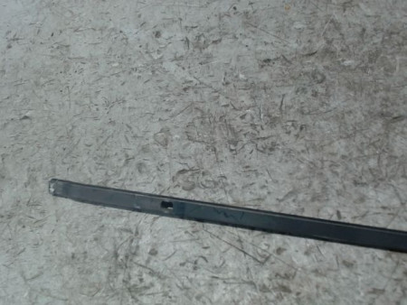 BRAS ESSUIE-GLACE AVANT DROIT RENAULT SCENIC II PH2 2006-