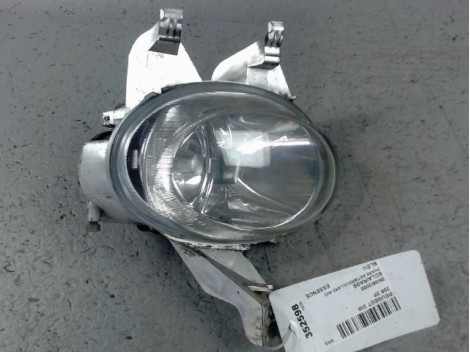 PHARE ANTIBROUILLARD AVANT DROIT PEUGEOT 206 3P