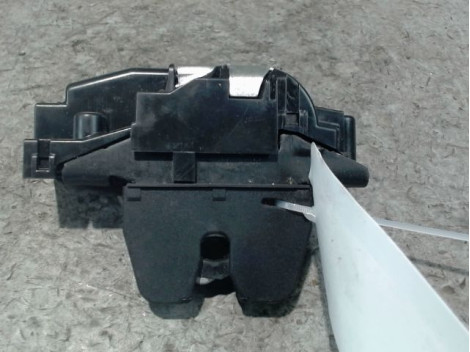 SERRURE HAYON  CITROEN C4 PICASSO