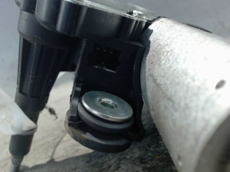 MOTEUR ESSUIE-GLACE ARRIERE FIAT 500 2007-